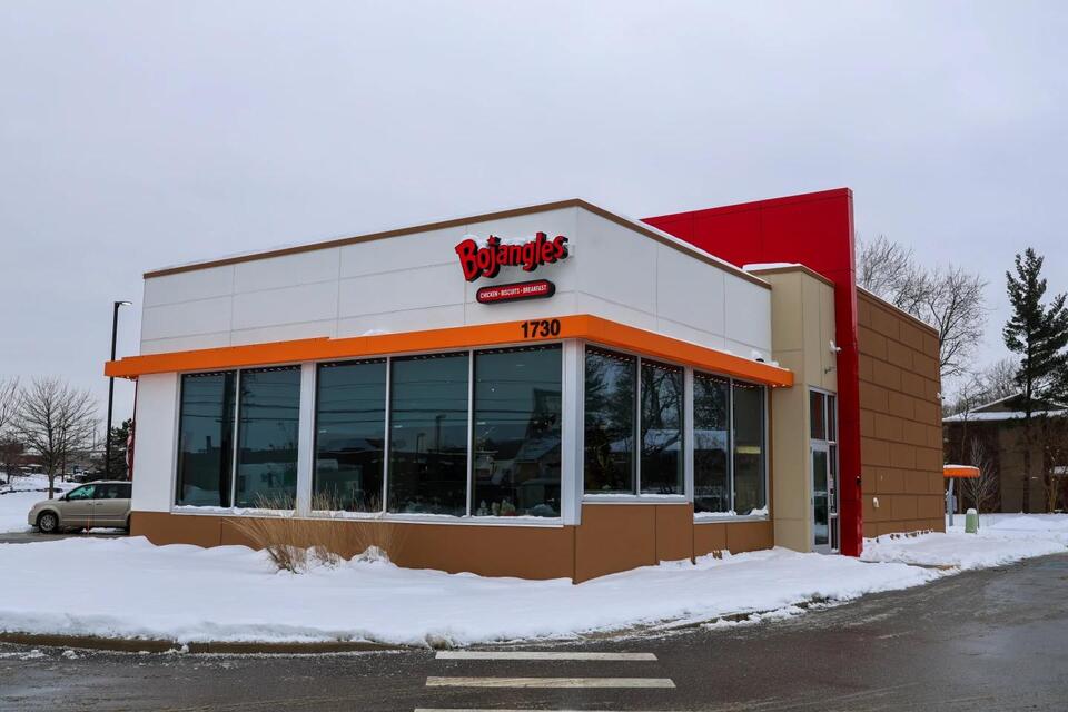 Bojangles Debuts Famous Carolina Flavor with First Michigan Restaurant ...