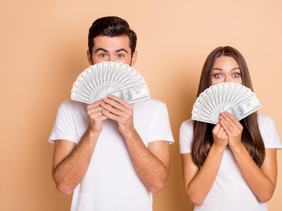 ‘Girl math’ gone wild 1 in 3 think using cash doesn’t count as