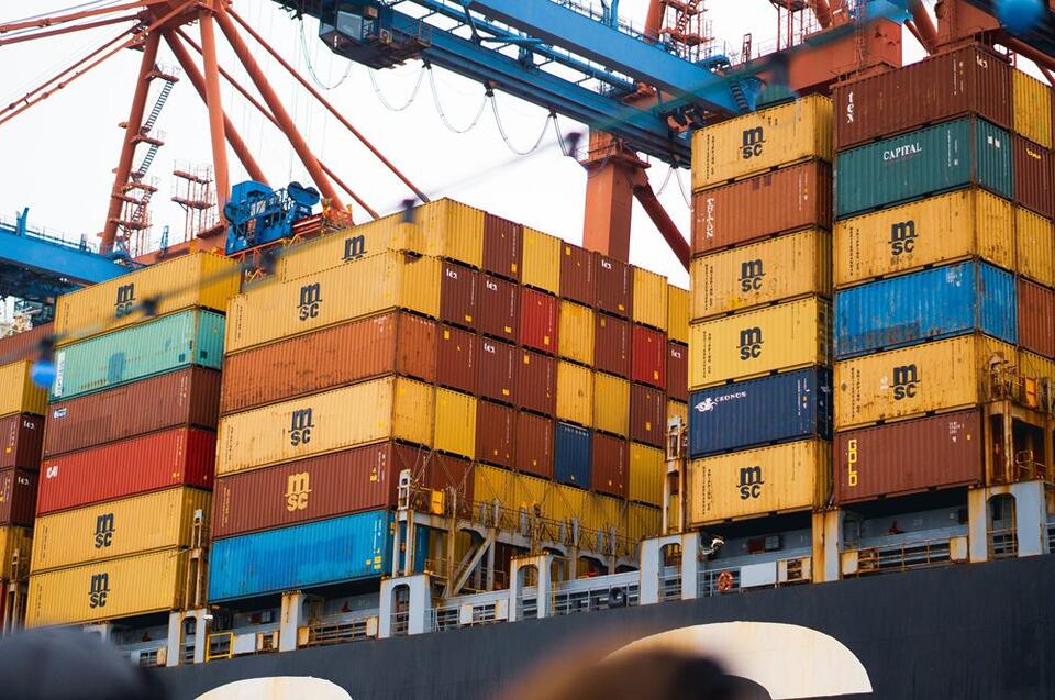 Top Customs Brokers in Canada: What Importers Should Know Before Choosing One