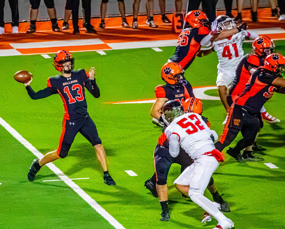 Artesia stumbles in rivalry loss to Roswell - NewsBreak