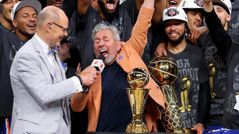 Knicks sent employees fake offer of championship rings in phishing test ...