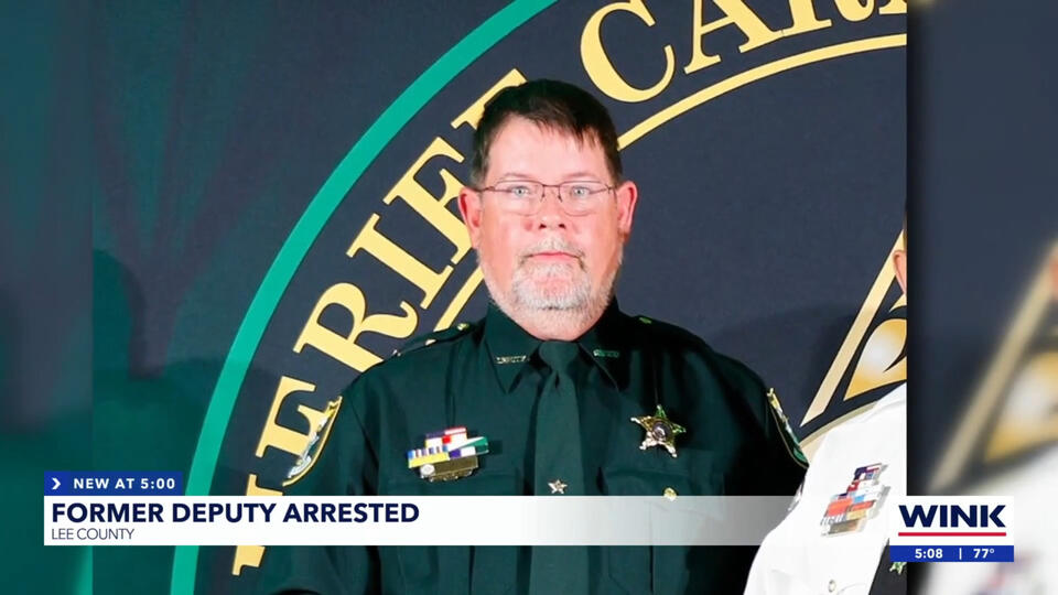 Former Lee County deputy accused of sending explicit photos to minor ...