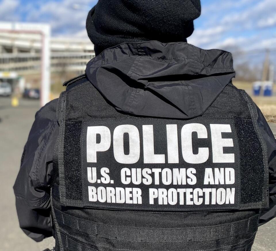 Feds cite 57 CMV drivers for English proficiency, hours-of-service, and ...