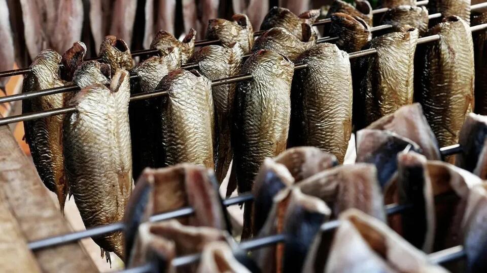 FDA Public Warning Targets Cold Smoked Sprats Over Botulism Risk After ...