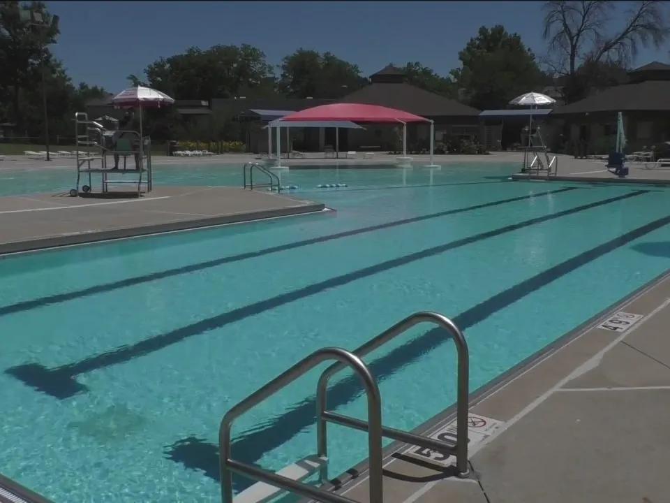 Sensory Swim to launch at select Des Moines aquatic centers