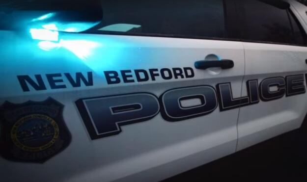 Man arrested on gun charges after fleeing from New Bedford police ...