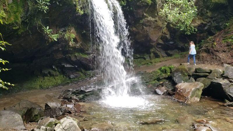 These 10 Easy Tennessee Walks Under 2 Miles Give You The Big Views Without The Hard Climb