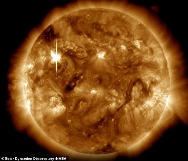 Sun unleashes FOUR solar flares towards Earth that could wreak havoc on ...