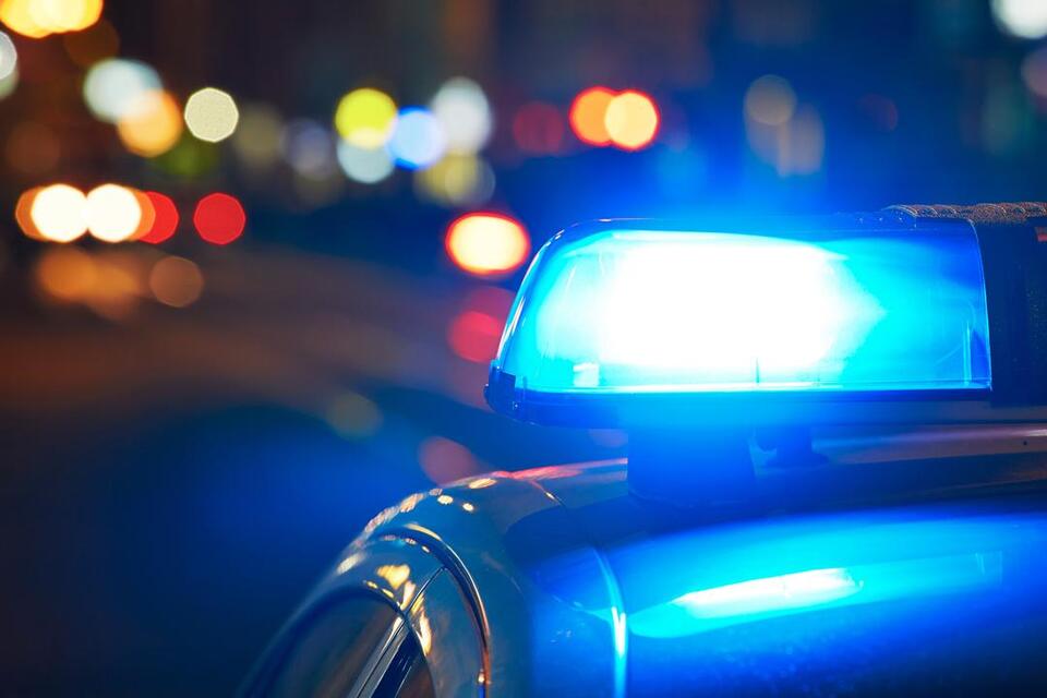 Off-duty ICE agent shot during altercation in Fresno - NewsBreak