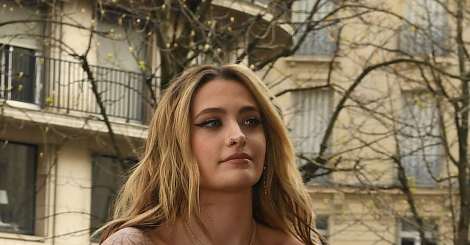 Paris Jackson Flows in a Polka Dot Dress and Black Platform Sandals in Paris – NewsBreak