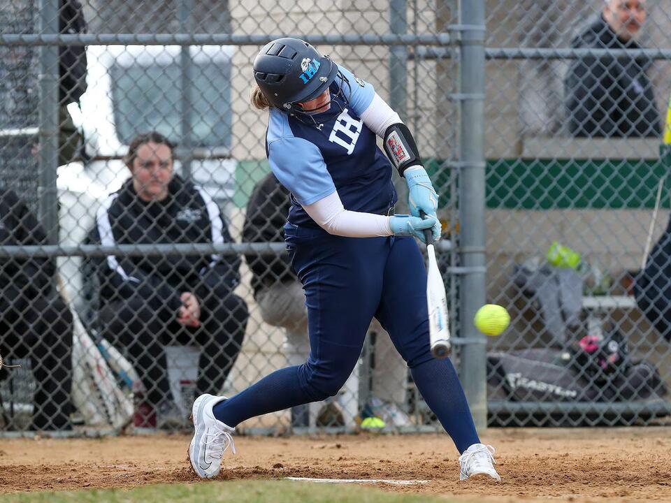 No. 16 Immaculate Heart softball gets off to good start at Anthony