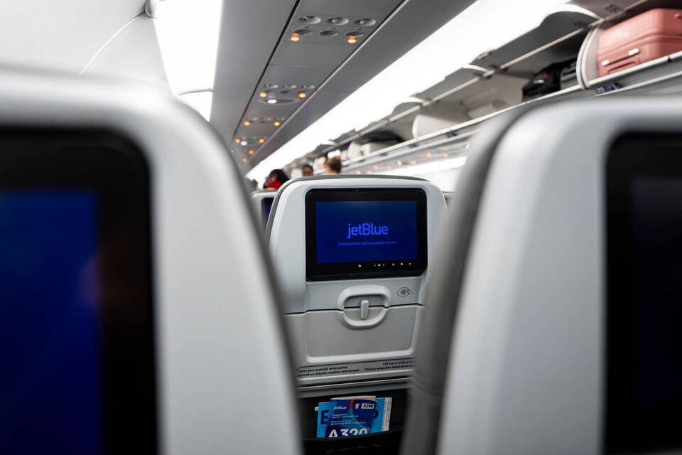 JetBlue Ditches its All-Coach Layout for a New First-Class Cabin ...