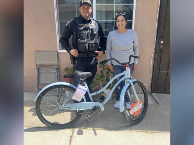 One Officer, One Bike, One Powerful Act of Community Kindness