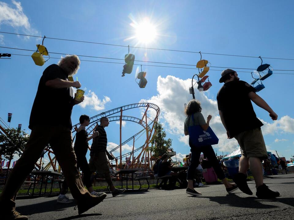Are amusement park rides safe? Here's an inside look at New York's
