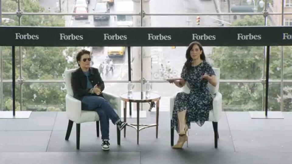 Kara Swisher Talks Elon Musk, Tim Cook And The 'Non-Capitalist ...