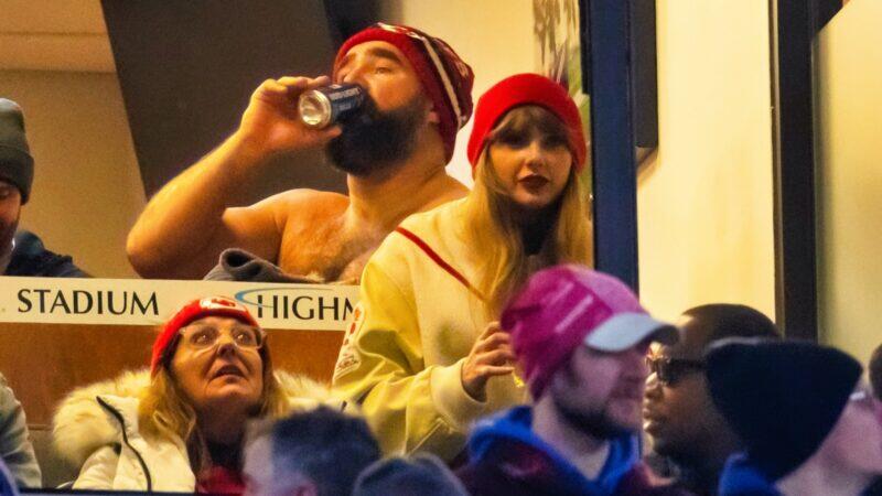 Taylor Swift Blasted Jason Kelce Over “F—ed Up” Early Morning Phone ...