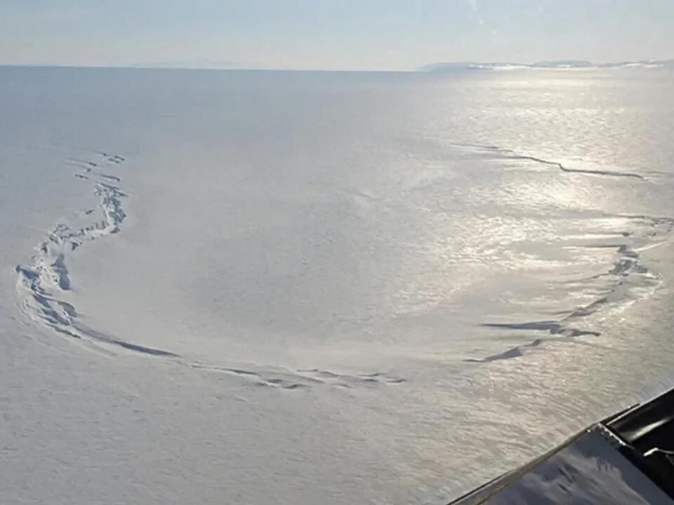 Ghostly figure pictured under Greenland ice leaves scientists perplexed
