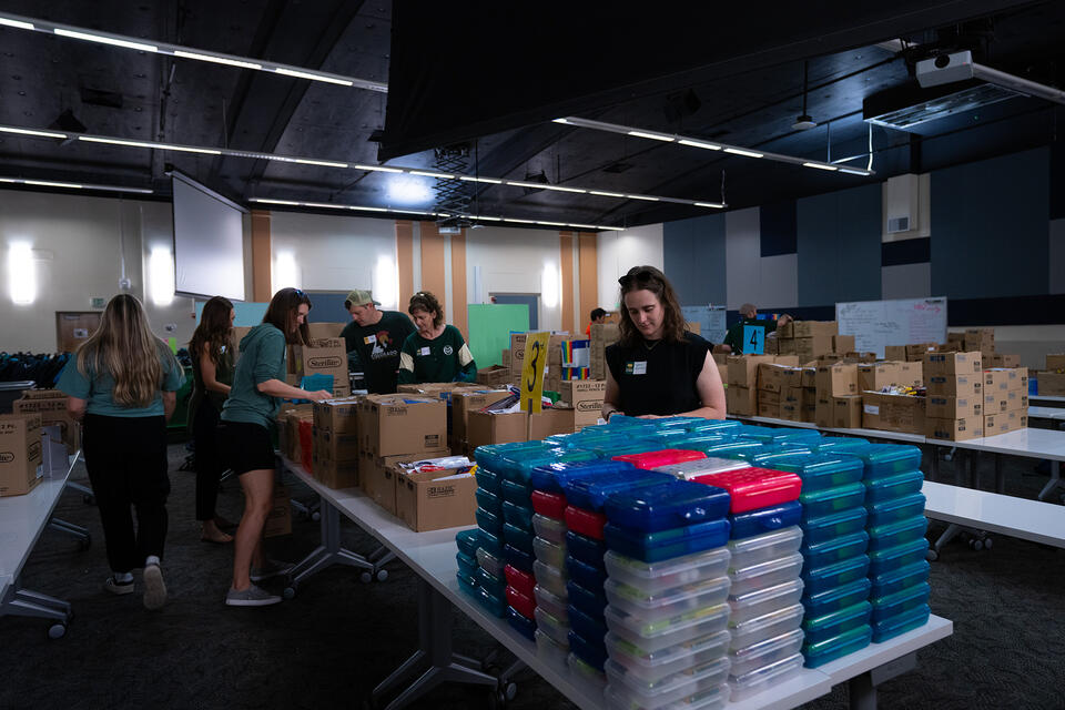 School is Cool caps 35-year legacy with 2,664 backpacks for local students