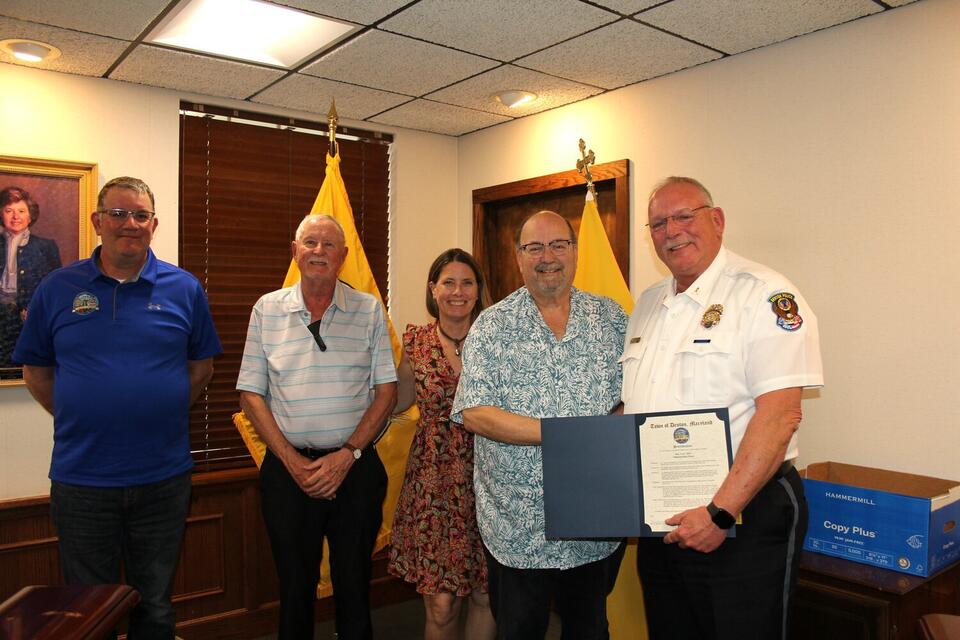 Chief George Bacon remembered for his friendly professionalism
