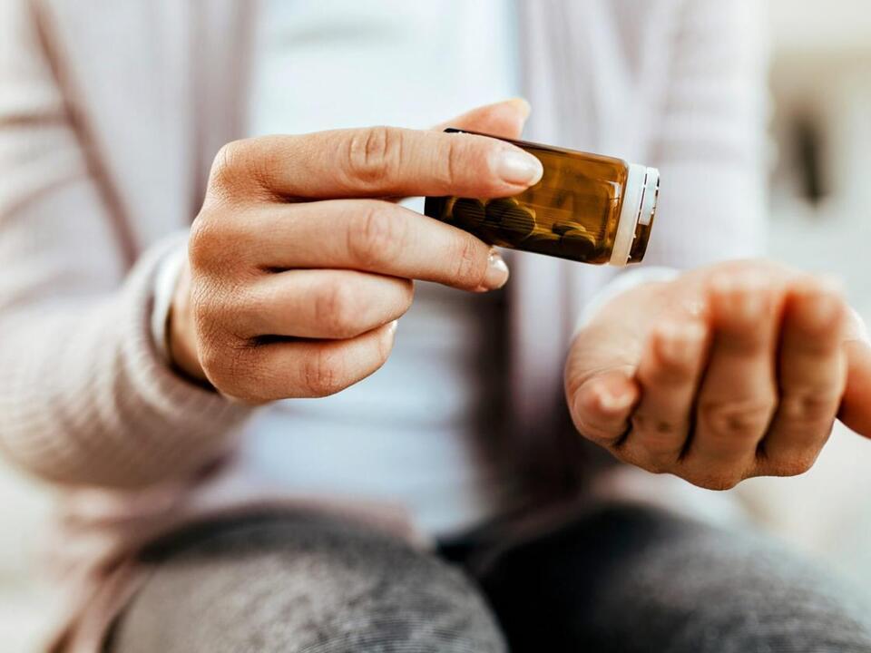 Acetaminophen use during pregnancy linked to language delays in children