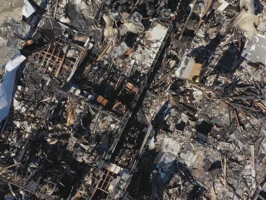 Jacksonville apartment fire still active, but only one engine on scene