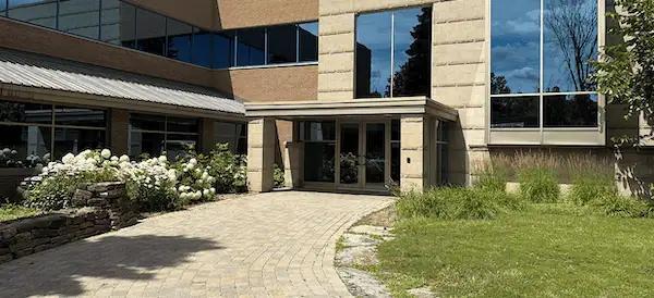 Ranovus Invests $100M In Ontario Semiconductor Development - NewsBreak