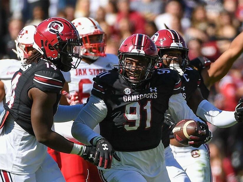 Tonka Hemingway returning to South Carolina in 2024