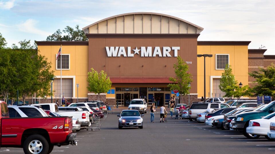 9 Walmart Spring Items the Middle Class Needs To Buy for Under $20 ...