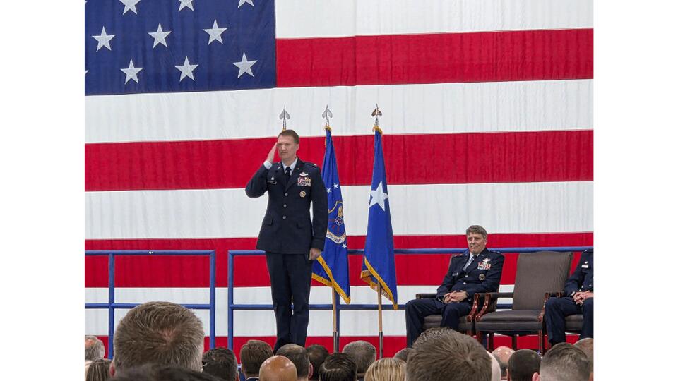 WHITEMAN AIR FORCE BASE HOLDS CHANGE OF COMMAND CEREMONY FOR RETIRING ...