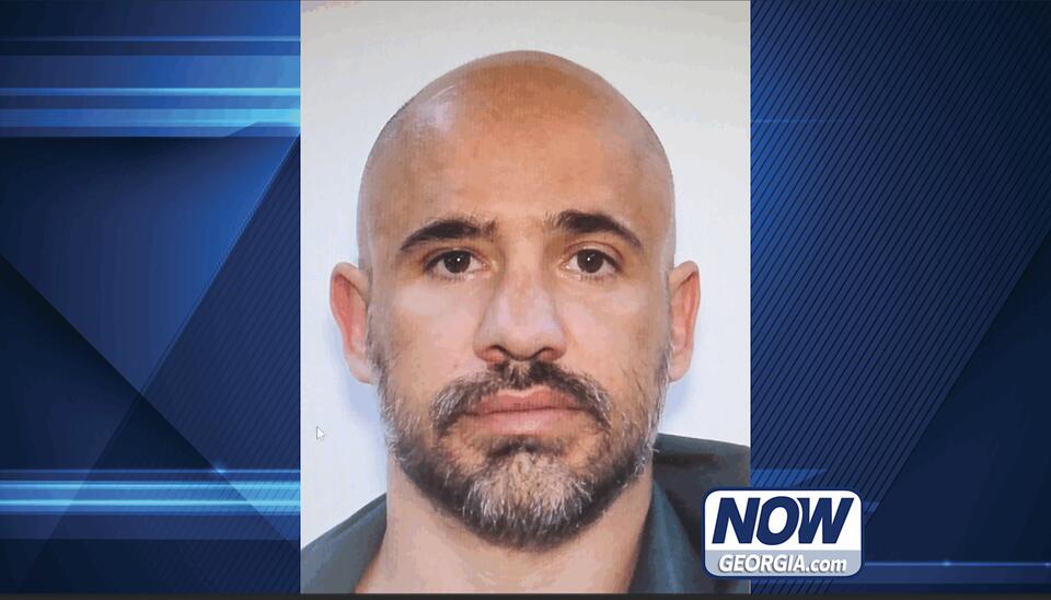 Man remains at large after Franklin County search - NewsBreak