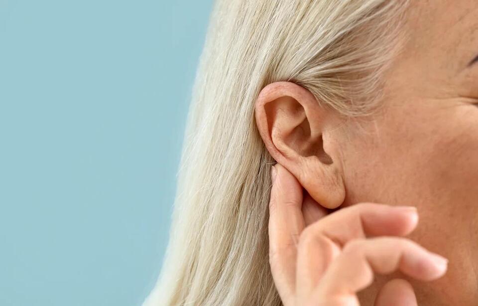 Why Can I Hear but Not Understand? When Speech Sounds Like Mumbling