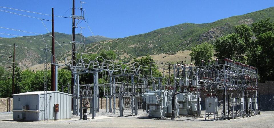 DOE Announces $967M in US Power Grid Resilience Funding - NewsBreak