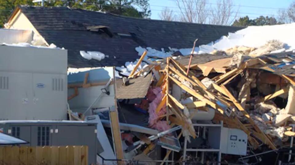 Gas line causes building explosion in Olive Branch - NewsBreak