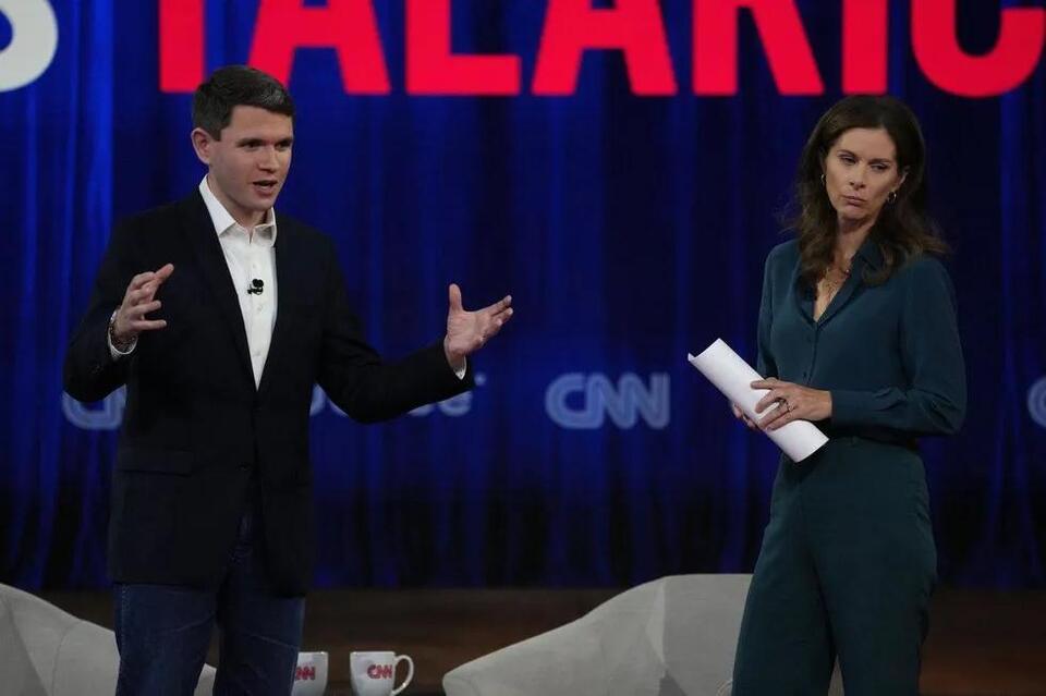 James Talarico faces voters on abortion, energy and Paxton at Fort ...