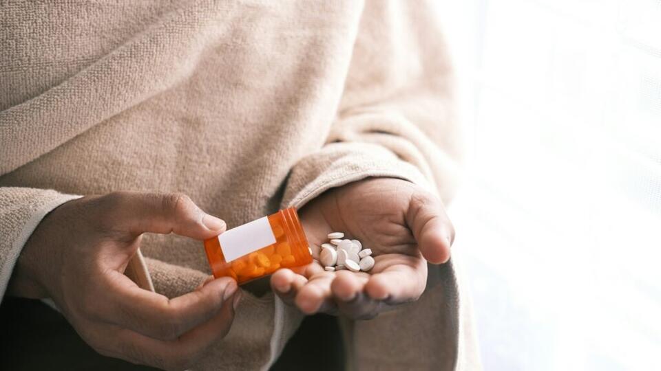 Blue Cross and Blue Shield of Texas is ending its individual Medicare ...
