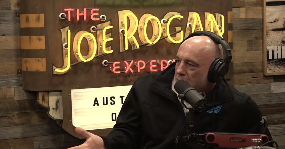Joe Rogan Gives Emotional Apology to Friend Theo Von: ‘That’s Terrible ...