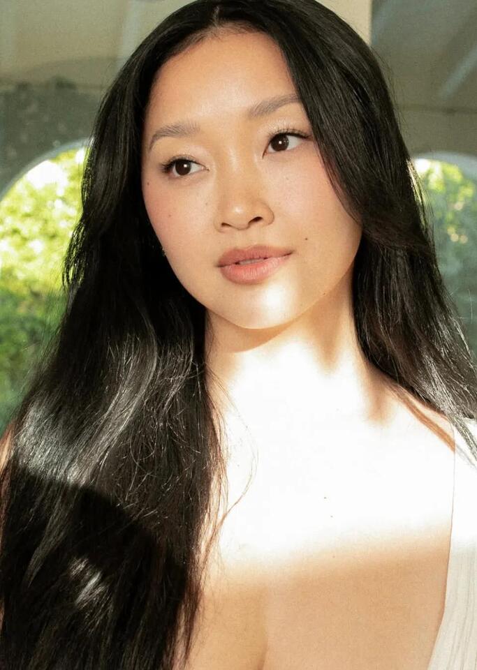 Lana Condor's Bold Celebrity Style Moment Fuels Debate on Red Carpet ...