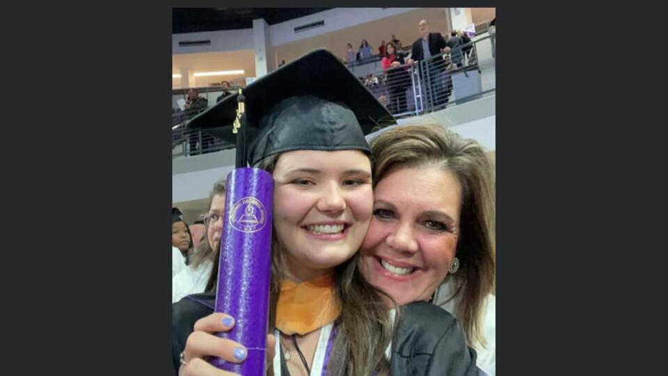 Former New Braunfels High School Graduate and Nurse Bailey Thompson ...