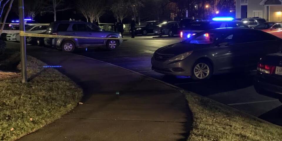 Homicide investigation underway in north Charlotte, police say - NewsBreak