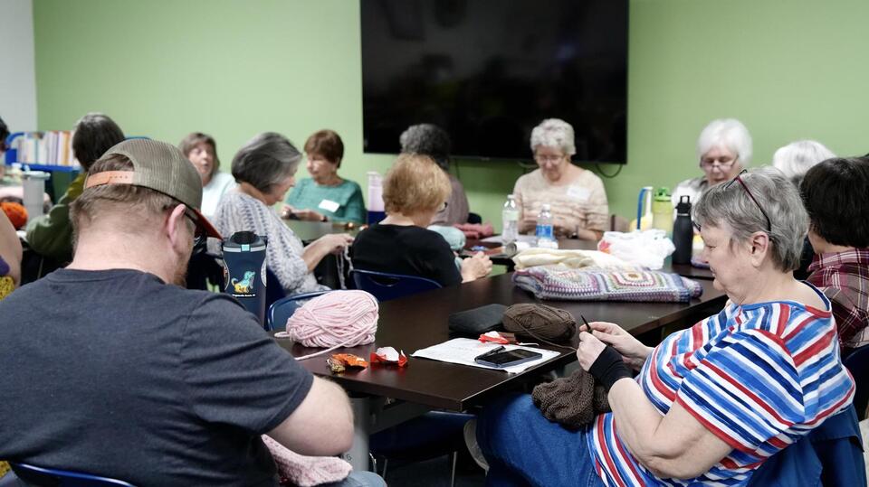 Clayton Library welcomes all fiber artists with new program - NewsBreak