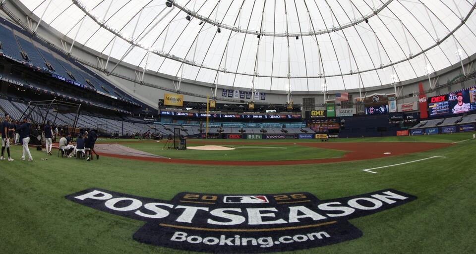 Brewers Fans Could Find Cheaper World Series Tickets in Tampa - NewsBreak