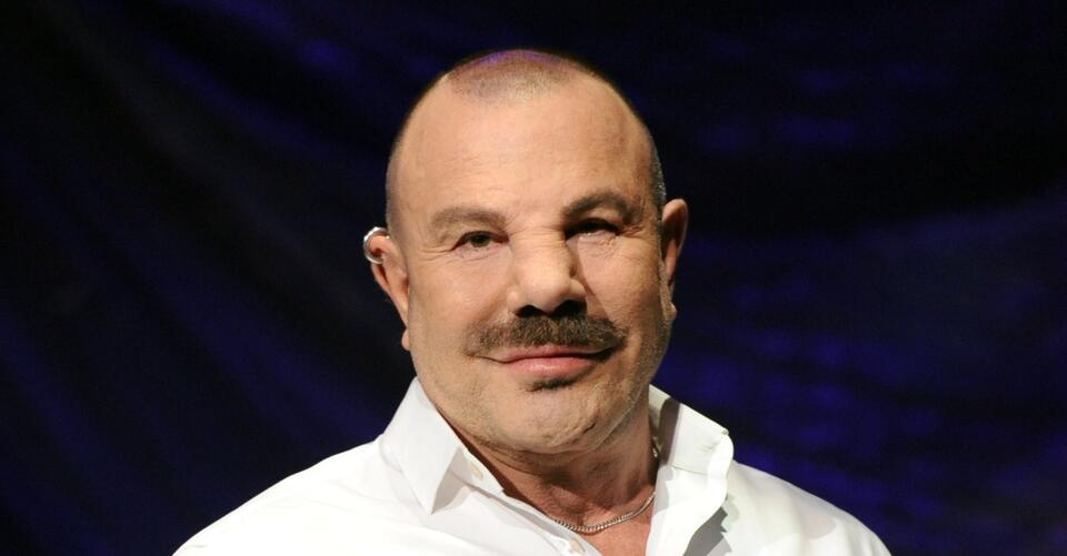 ‘He designed for a future where women were in charge’: Fashion world leads tributes to Thierry Mugler – NewsBreak