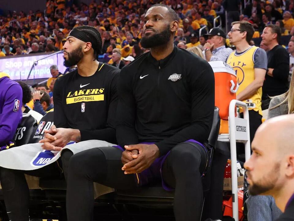 LeBron and the Lakers Looked Exhausted