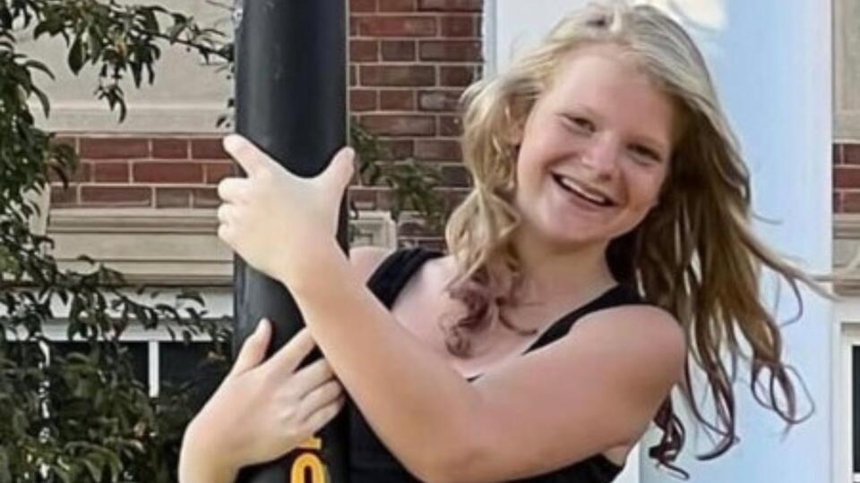 12-Year-Old Girl Hit by Car in Front of Her Middle School Dies of Her ...