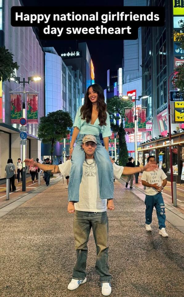 Rob Rausch & Chloe Chen Hard Launch Relationship - NewsBreak