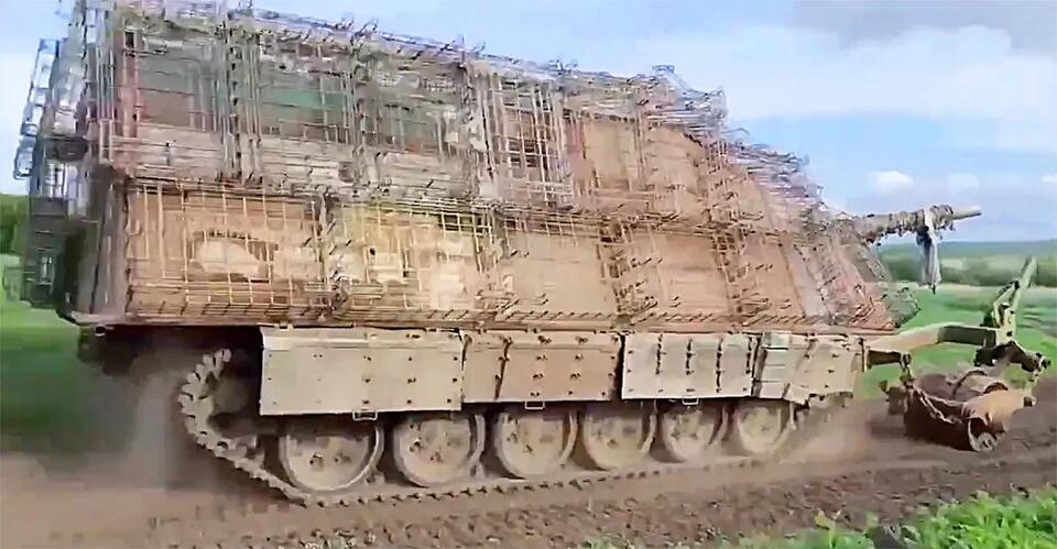 Turtle Tanks Are An Evolutionary Dead End: Analyst - NewsBreak