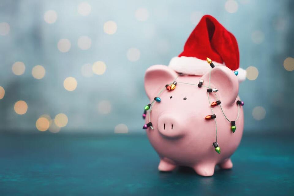 The nine Christmas money mistakes you should avoid now to prevent ...