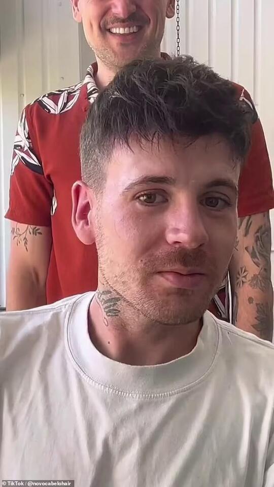 Balding Man Unrecognisable After Life Changing Transformation As