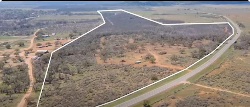 Texas Couple Raffles 76-Acre Ranch To Inspire Self-Sufficiency - NewsBreak