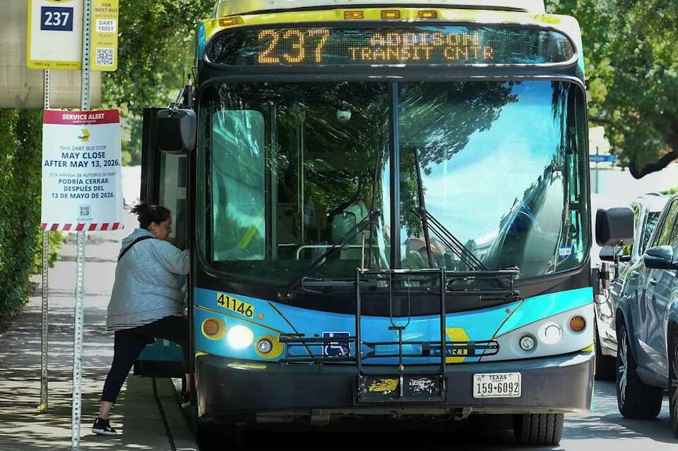 Dallas to upgrade 22 traffic signals along major DART bus corridors ...
